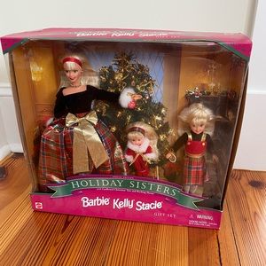 1998 Holiday Sisters Barbie Gift Set